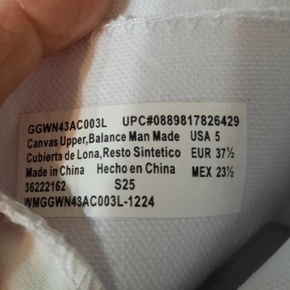 White High-Top Sneakers Wonder Nation Size 5 - Picture 4 of 8